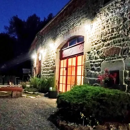 Bed & Breakfast Auverg'nature, Myrtilles Espinasse (Puy-de-Dome)